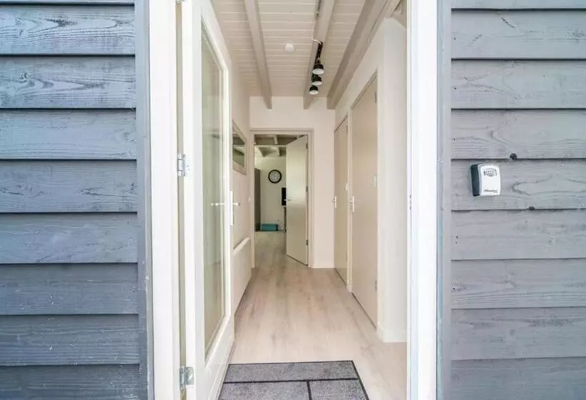 Majatalo Job Baster Huisje