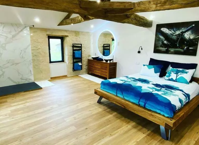 Majatalo Le Domaine Reine Sully