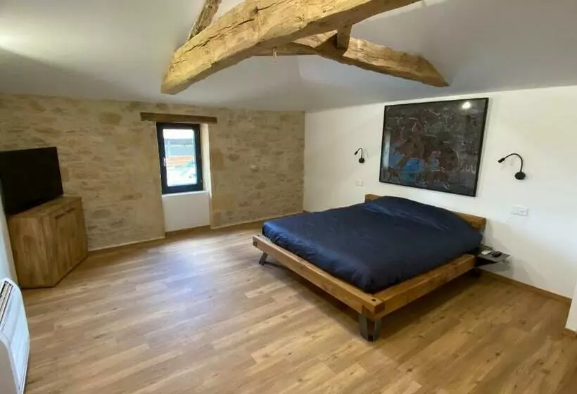 Majatalo Le Domaine Reine Sully