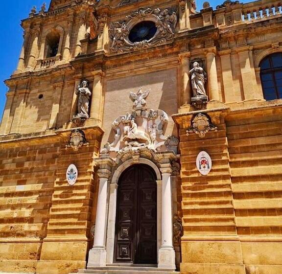 Пансион Seacily House