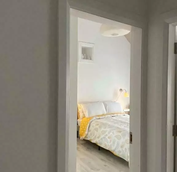 Room 2 Camp Street B&b & Self Catering