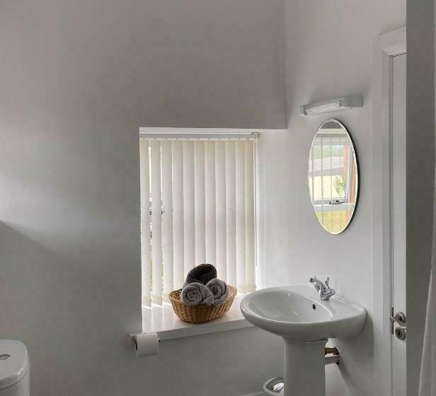 Room 2 Camp Street B&b & Self Catering