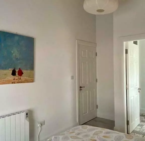 Room 2 Camp Street B&b & Self Catering