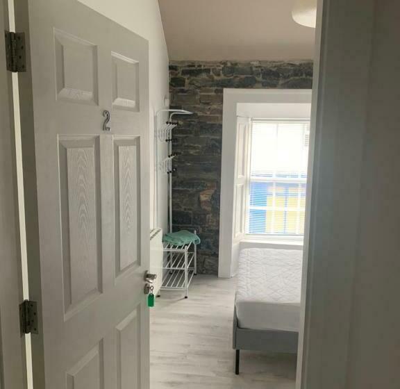 Room 2 Camp Street B&b & Self Catering