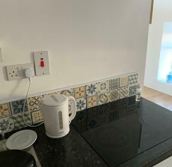 Room 2 Camp Street B&b & Self Catering