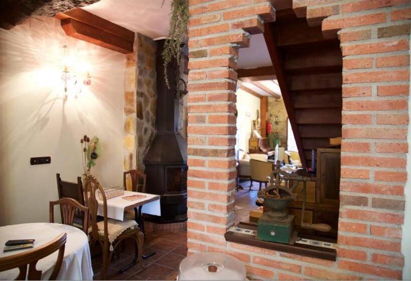 ユースホステル Posada De Seña