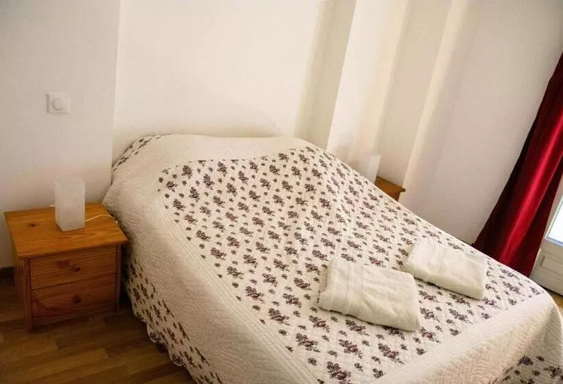 ベッドアンドブレックファースト Hostel Le Diablotin