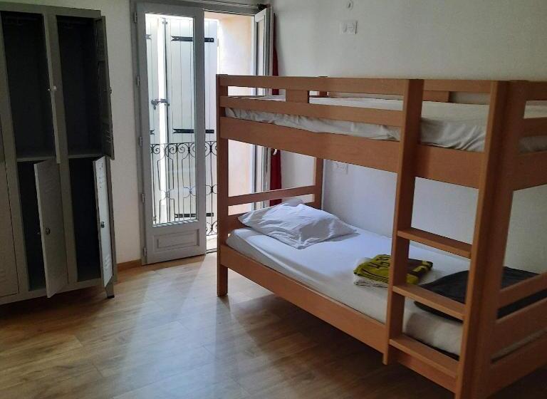 צימר Hostel Le Diablotin