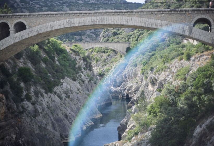 צימר Hostel Le Diablotin