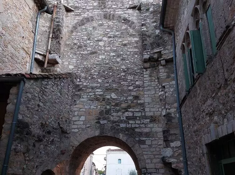 ベッドアンドブレックファースト Hostel Le Diablotin