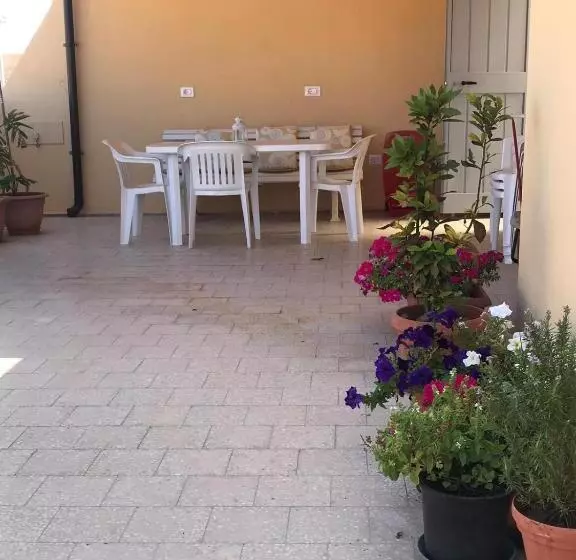 Aamiaismajoitus (B&B) Il Terrazzo Del Pittore