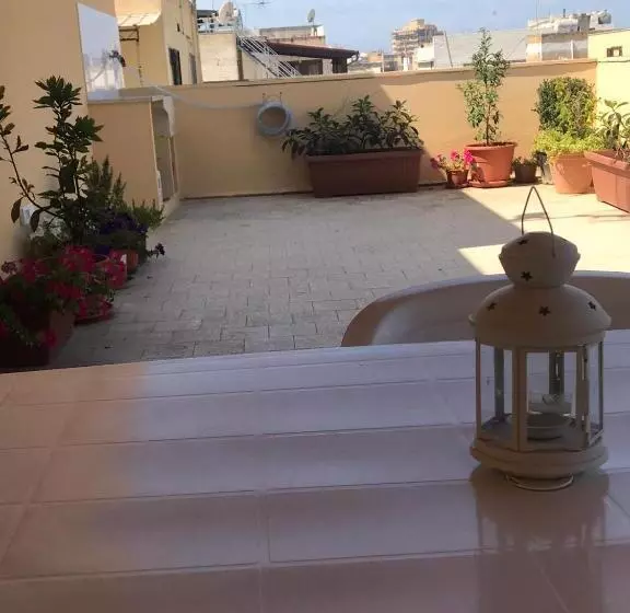 Aamiaismajoitus (B&B) Il Terrazzo Del Pittore