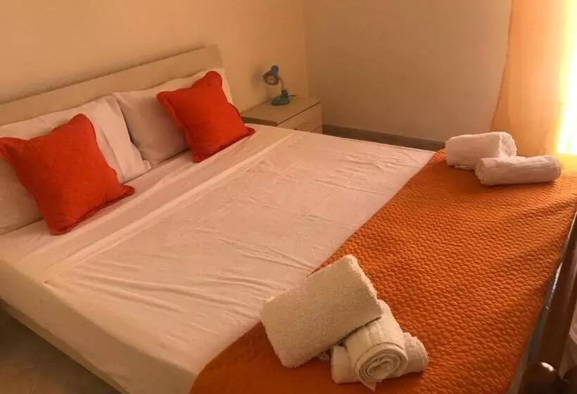 Aamiaismajoitus (B&B) Il Terrazzo Del Pittore