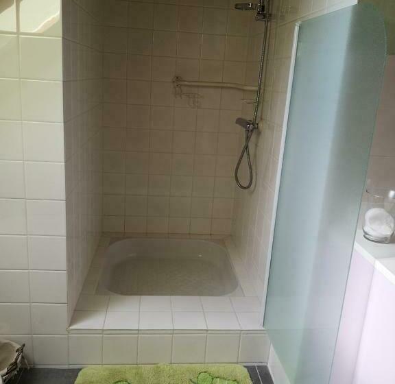 민박 Les Eléphants Bleus