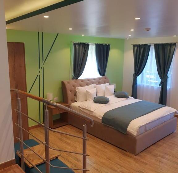 بنسيون Casa Stefandra