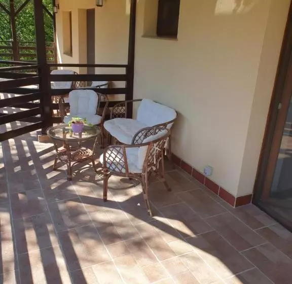 Majatalo Casa Stefandra