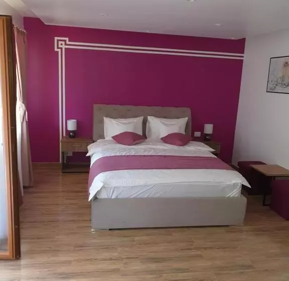 Majatalo Casa Stefandra