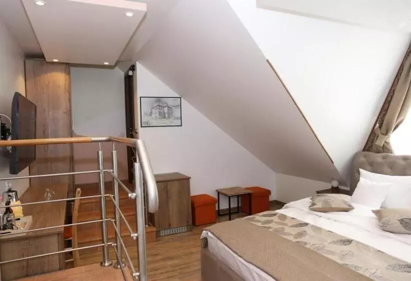 Majatalo Casa Stefandra