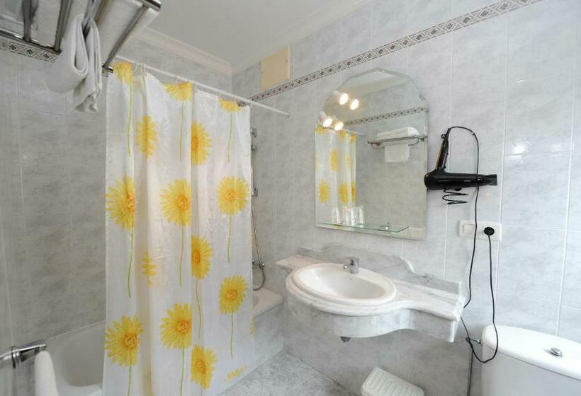 Пансион Hostal O Portiño