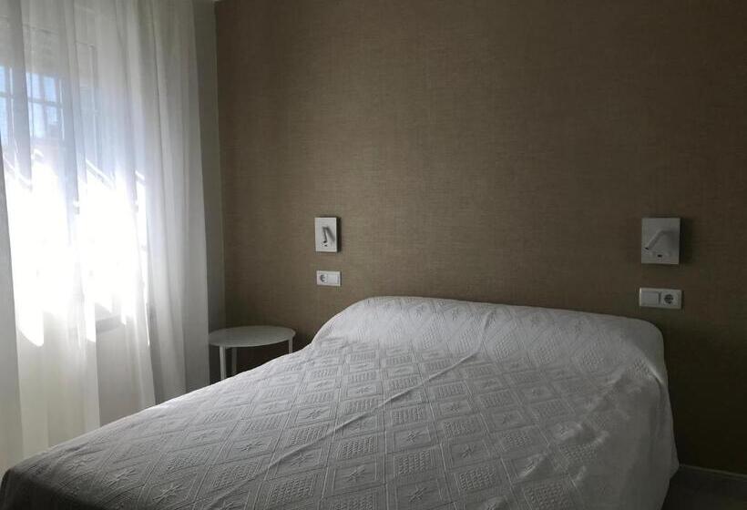 Пансион Hostal O Portiño