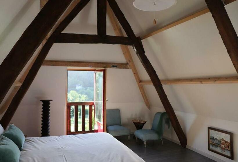 膳宿费 L Herbe Haute