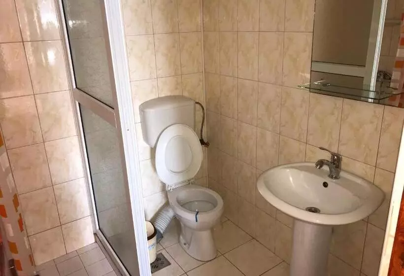 پانسیون Vila Cristina 2
