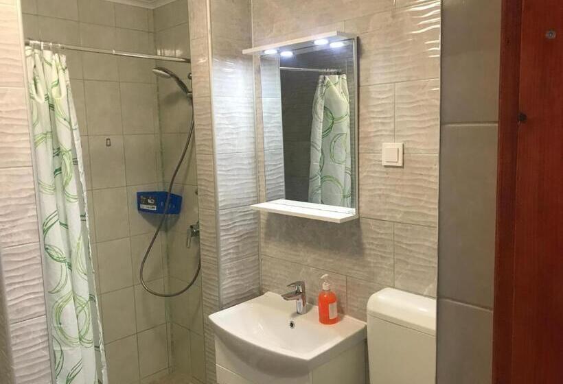 פנסיון Vila Cristina 2