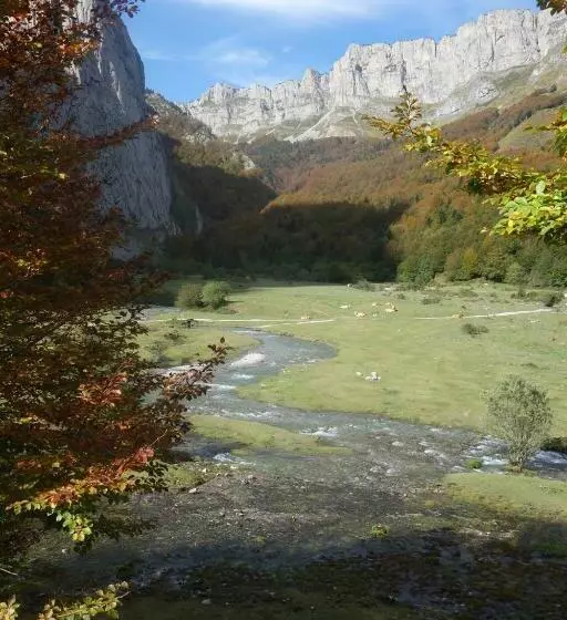 ユースホステル Gîte Montagne Et Vie