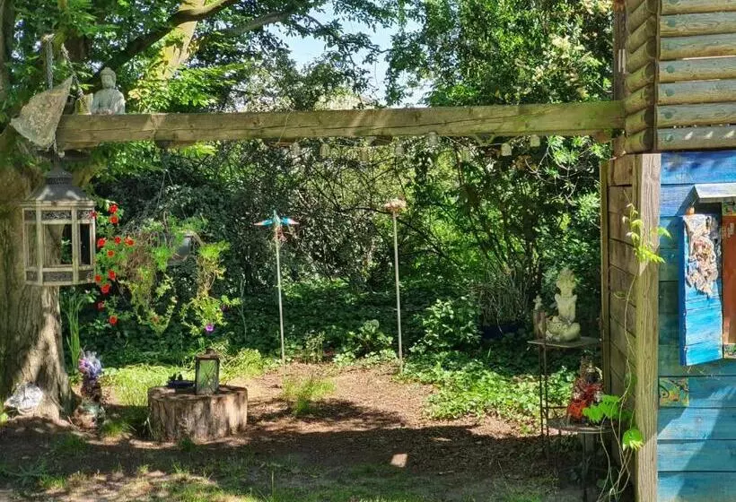 Aamiaismajoitus (B&B) De Vliegende Vlinder