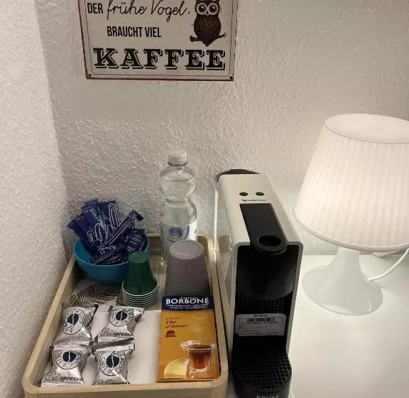 Aamiaismajoitus (B&B) Gästehaus Rheinstetten Forchheim