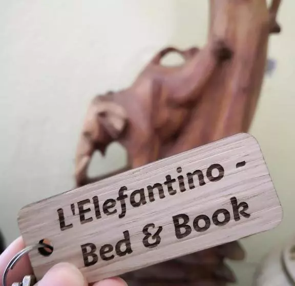Aamiaismajoitus (B&B) L Elefantino   Bed And Book