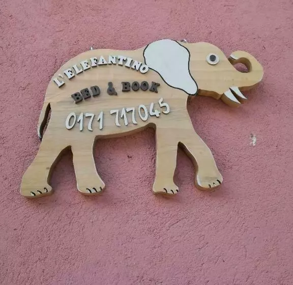 Aamiaismajoitus (B&B) L Elefantino   Bed And Book