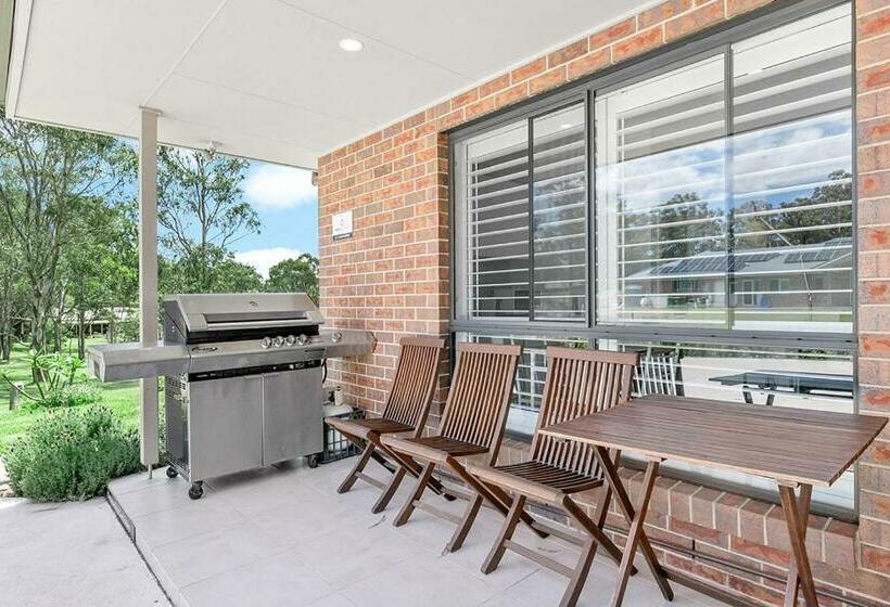 Bed and Breakfast Mala Retreat, Shiraz Suite 5 Star Immaculate And Comfortable