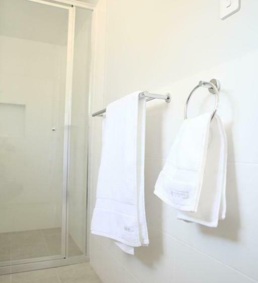 Bed and Breakfast Mala Retreat, Shiraz Suite 5 Star Immaculate And Comfortable