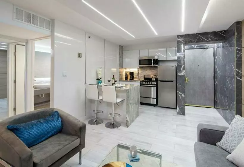 Executive Hotel Suite Downtown Free Parking