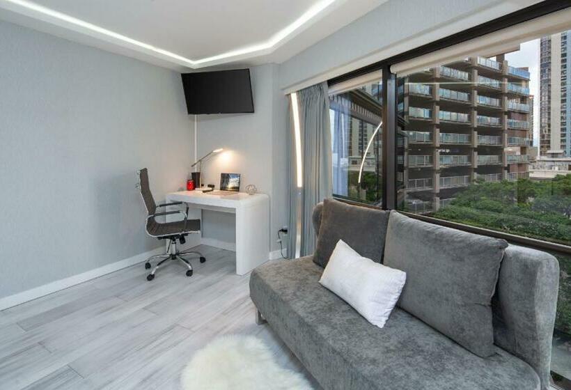 Executive Hotel Suite Downtown Free Parking