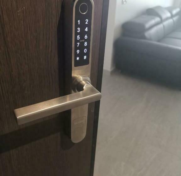 Maravali Seaview Mamaia