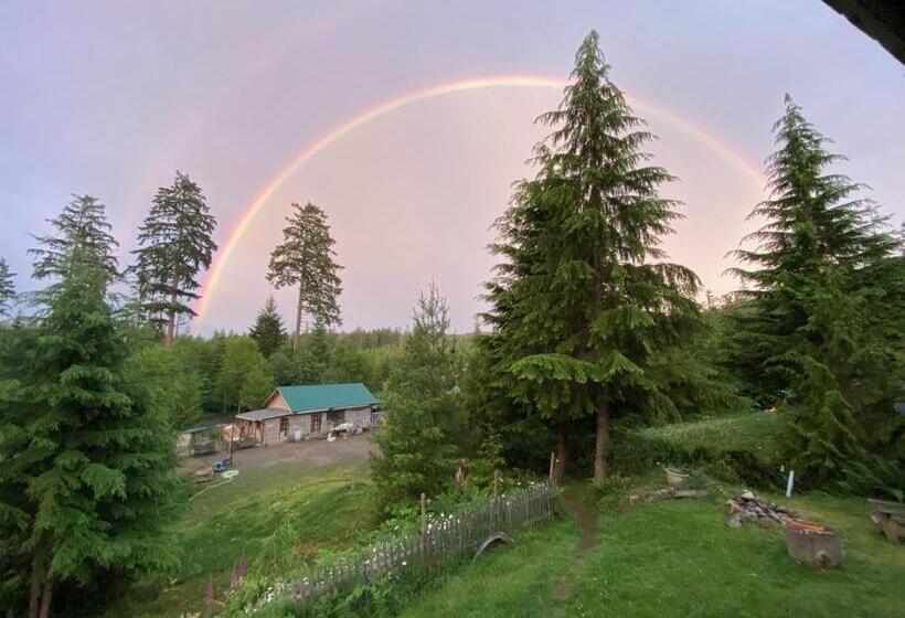 بنسيون Maple Heart Ranch