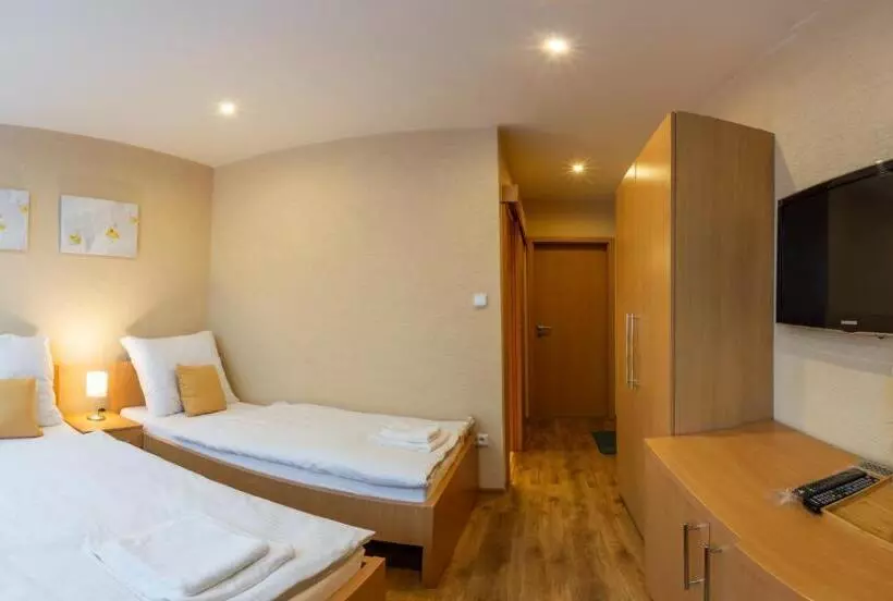 Majatalo Penzion Terezka