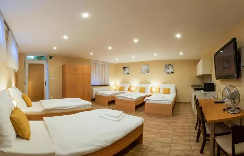 Majatalo Penzion Terezka