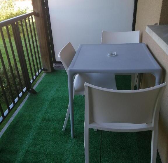 住宿加早餐 Le Fleurhon 11 D Honfleur, T2 En Résidence Avec Piscine, Wifi Et Parking Gratuits