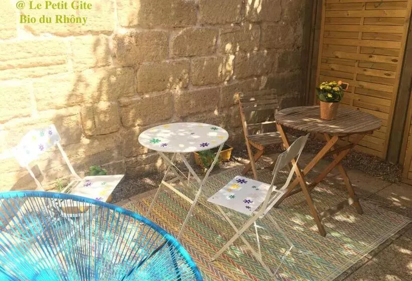 Aamiaismajoitus (B&B) Le Petit Gite Bio Du Rhôny