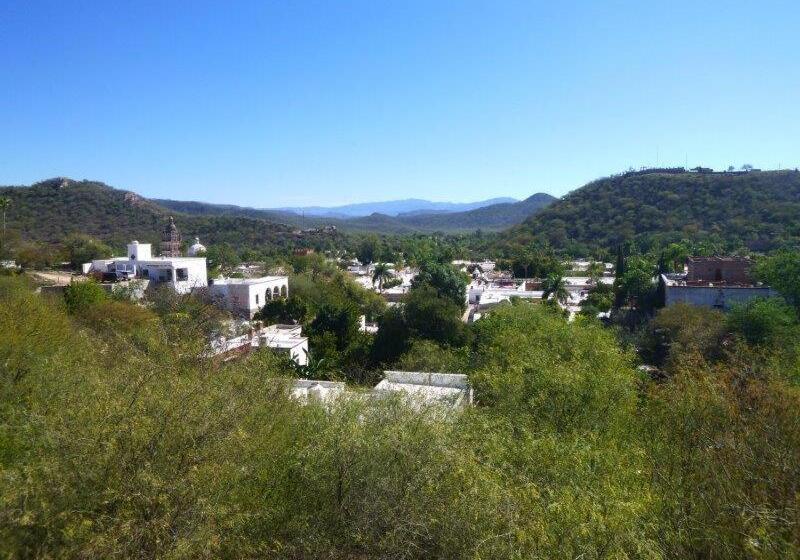 مبيت وإفطار Loma De Guadalupe Alamos Sonora