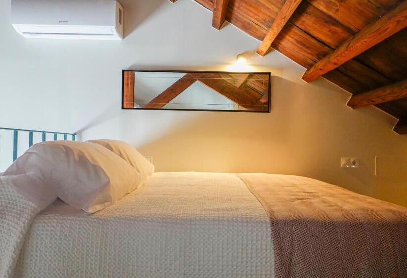 Hospederia Santa Clara