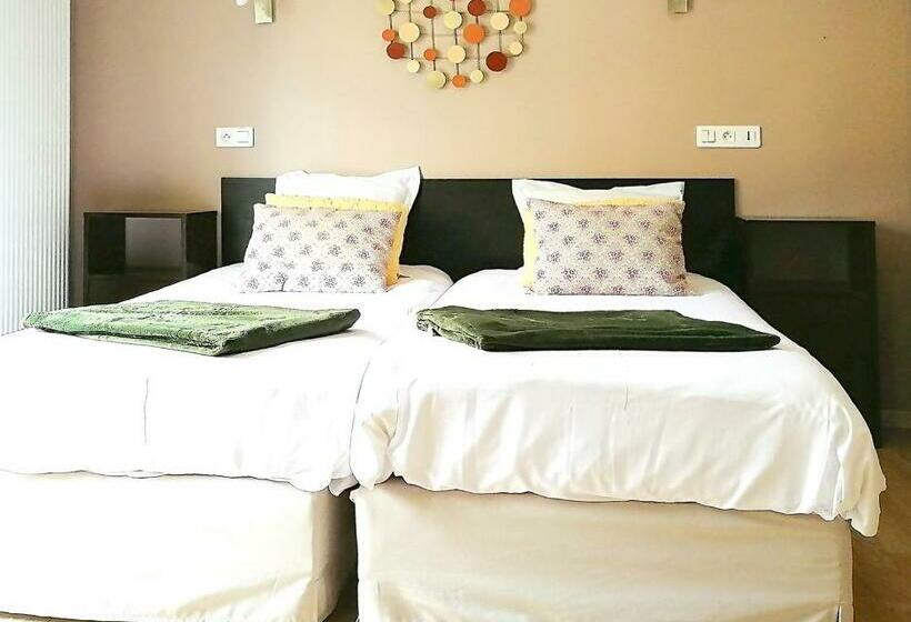 בית מלון כפרי Du Midi