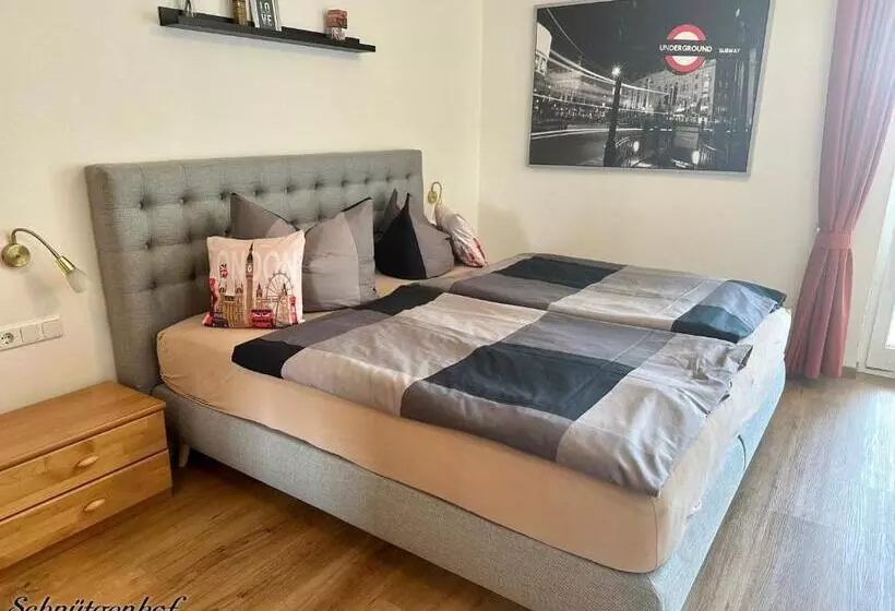 ホテル Schnütgenhof übernachtung Am Biggesee