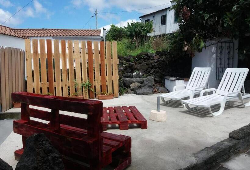 Pensão Casa Da Prainha