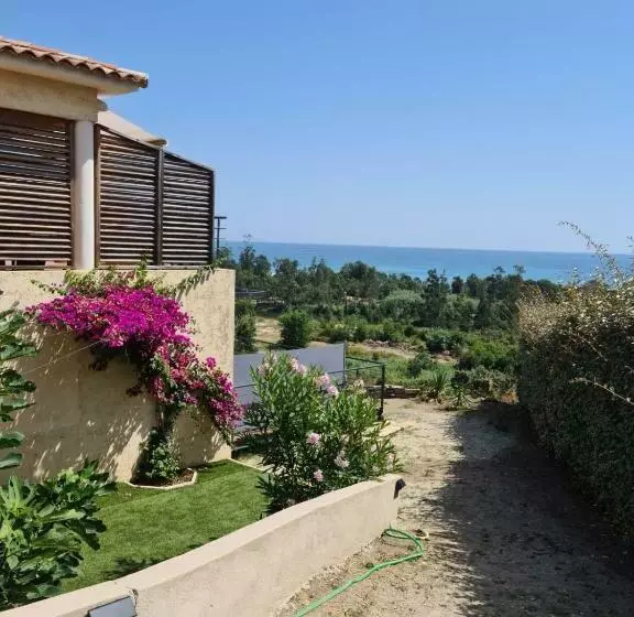 ペンション Casa Peppina   Chez Tonio Et Sylvie