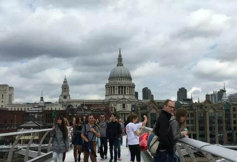 ペンション Room In Central London Overview Thames