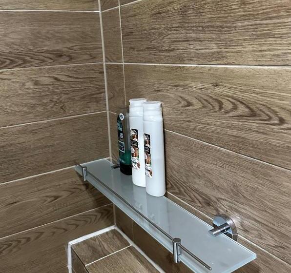 Pansiyon Room In Central London Overview Thames